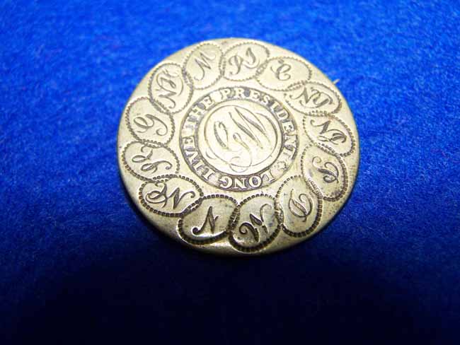 A RARE Button worn at the Inaguration of GEORGE WASHINGTON, March 4, 1789 — image 3